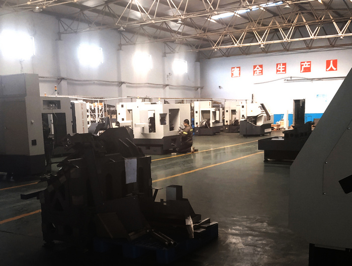 這一跪，跪出了車方機(jī)的黃金品質(zhì)