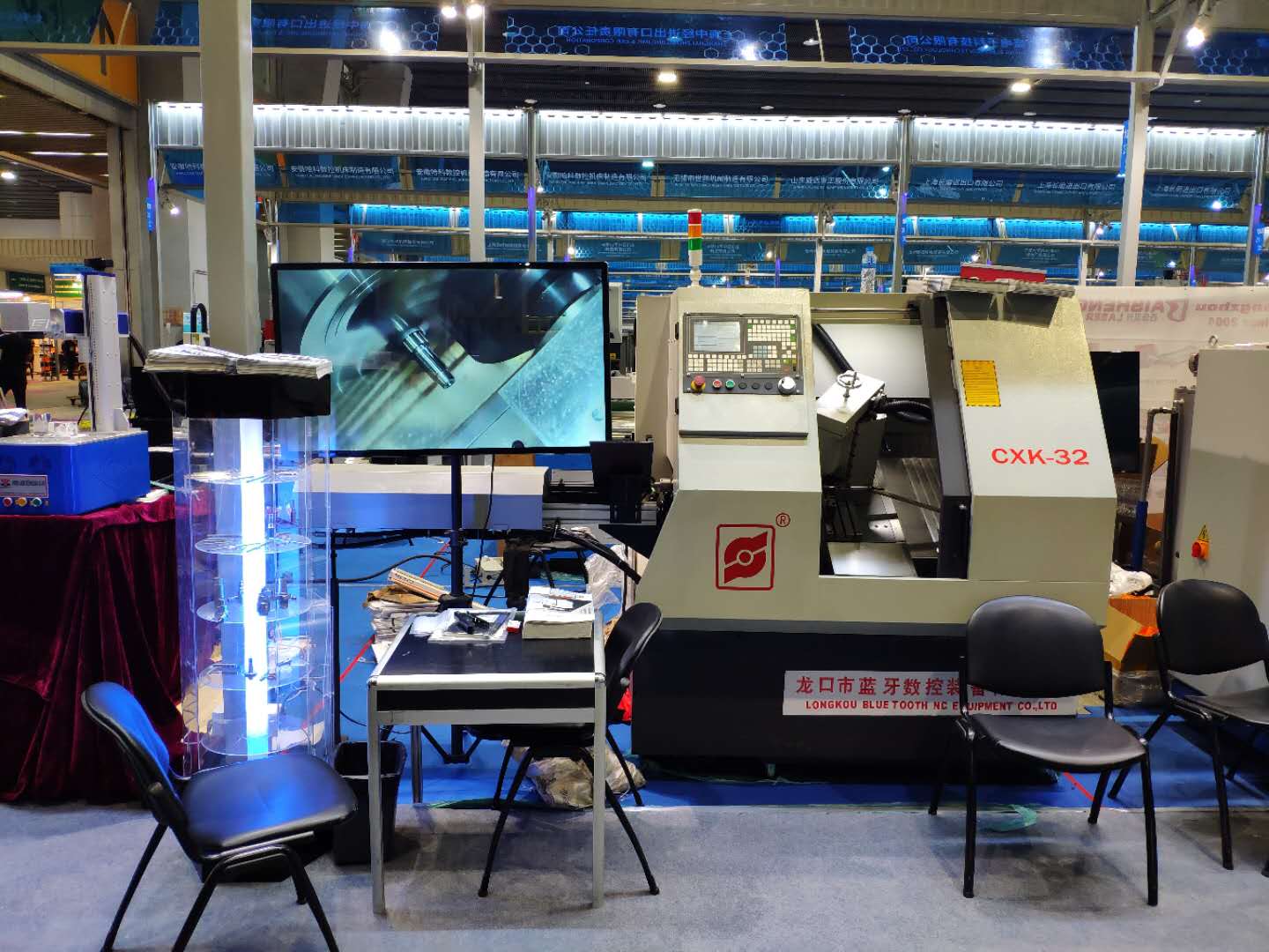 藍(lán)牙裝備“車方機(jī)”廣交會大放異彩